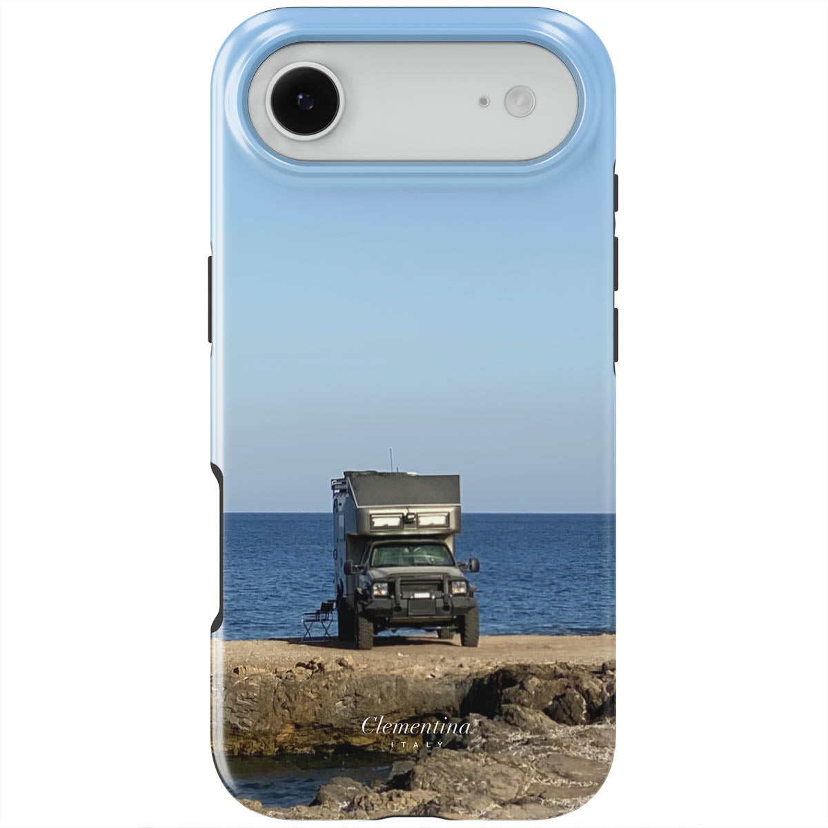 Explorer Tough MagSafe Case