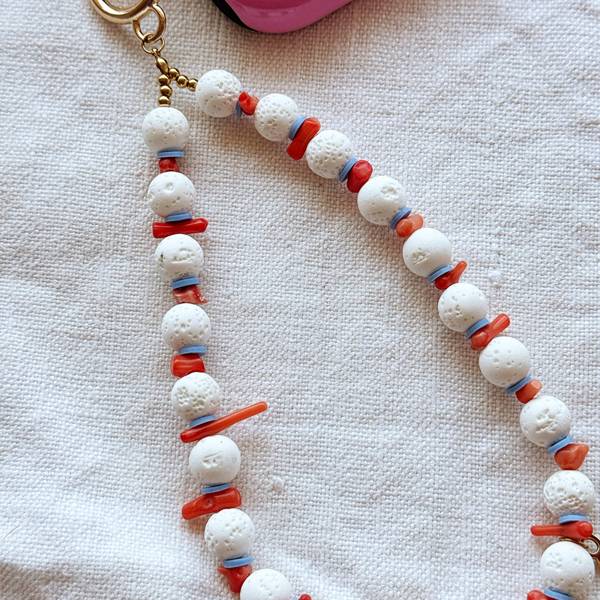 White Lava - Phone charm