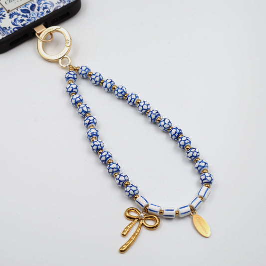 Isabella - Phone charm