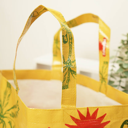 Lotus recycled plastic beach bag