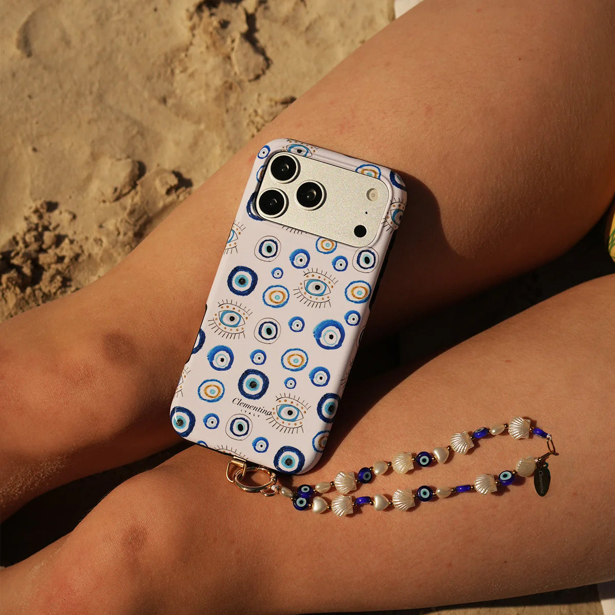 Lucky - Phone charm